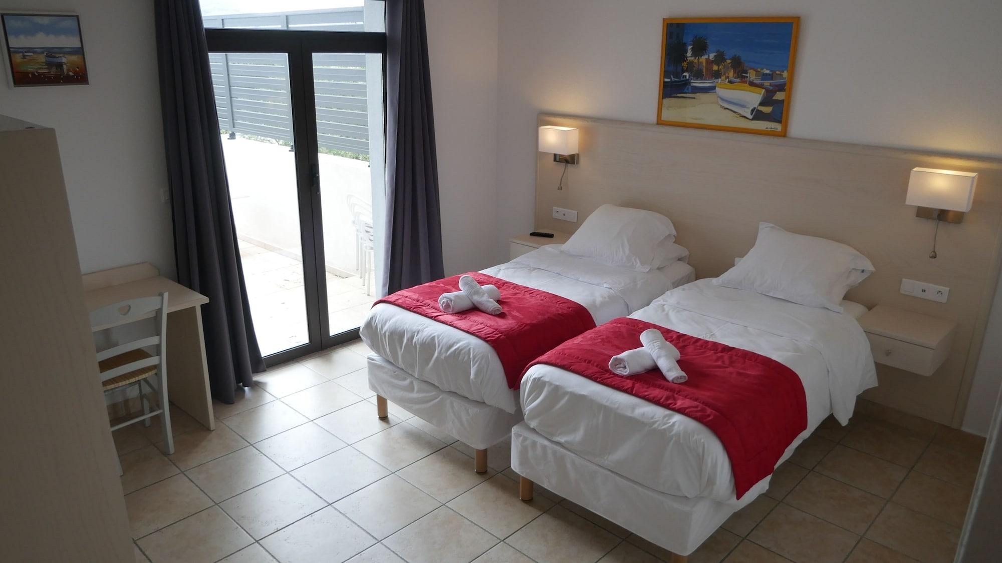 Corsica Hostel Porto-Vecchio, Partie Dortoirs Zewnętrze zdjęcie