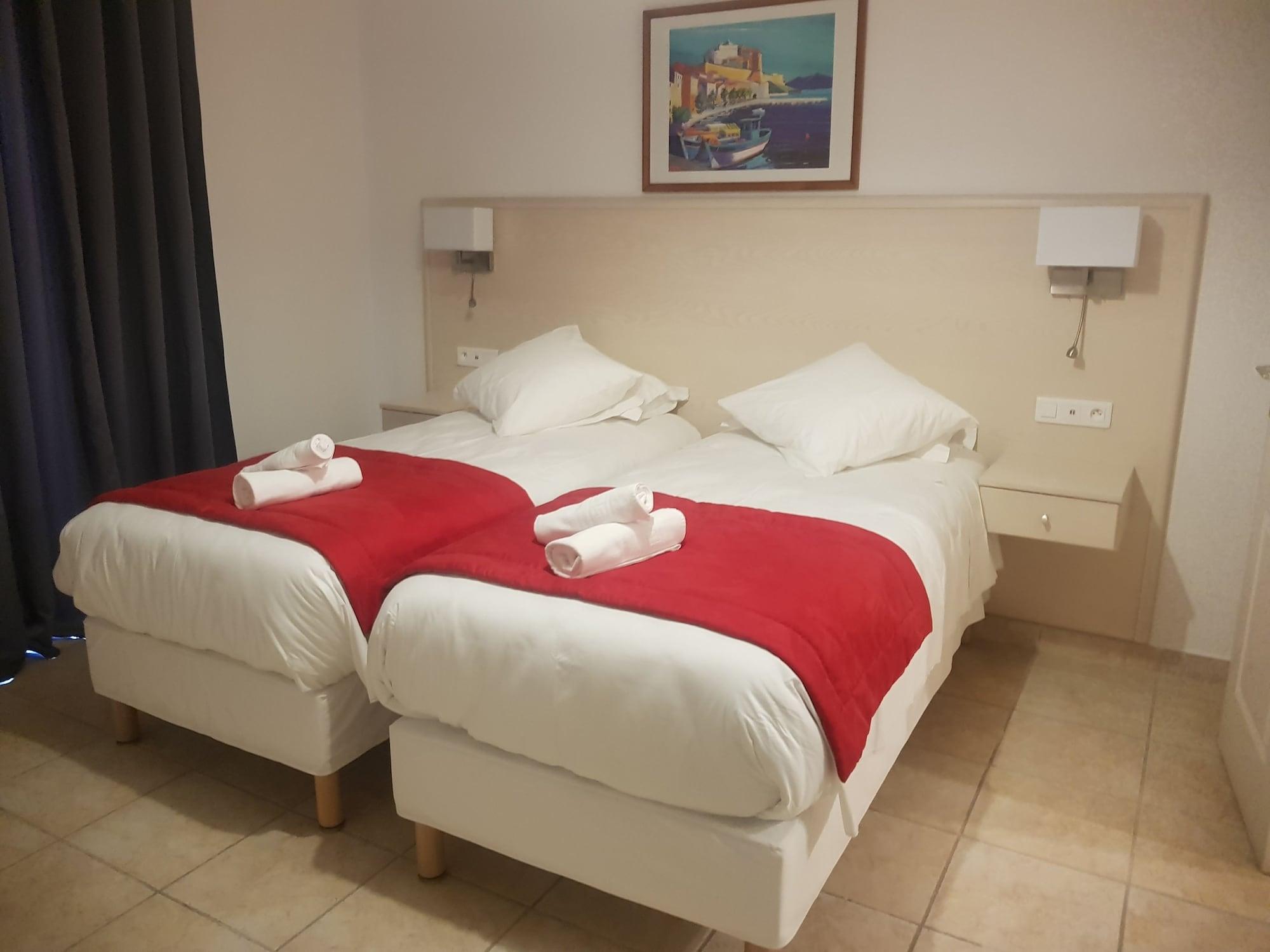 Corsica Hostel Porto-Vecchio, Partie Dortoirs Zewnętrze zdjęcie