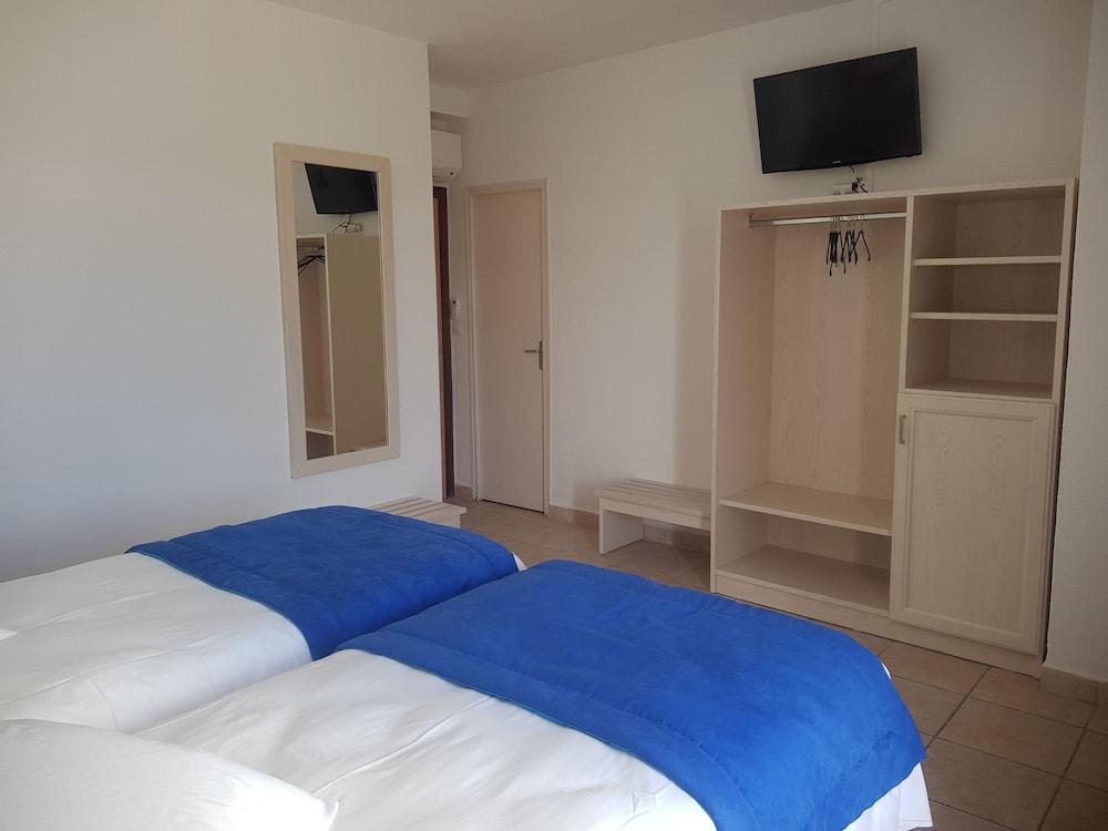 Corsica Hostel Porto-Vecchio, Partie Dortoirs Zewnętrze zdjęcie