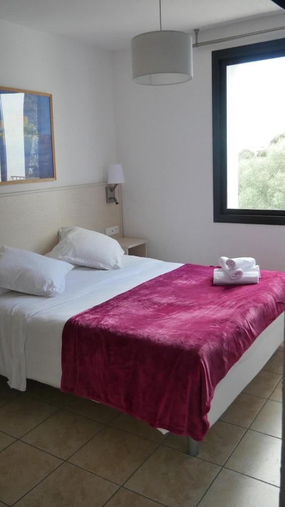 Corsica Hostel Porto-Vecchio, Partie Dortoirs Zewnętrze zdjęcie