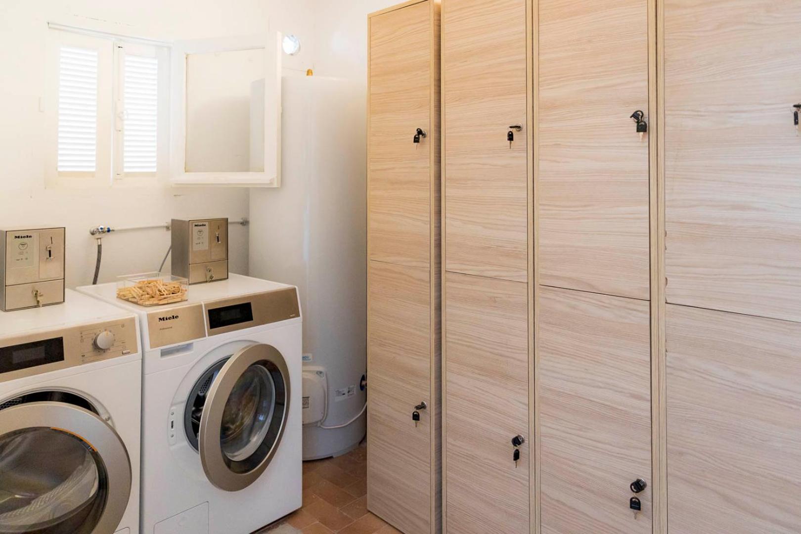 Corsica Hostel Porto-Vecchio, Partie Dortoirs Zewnętrze zdjęcie